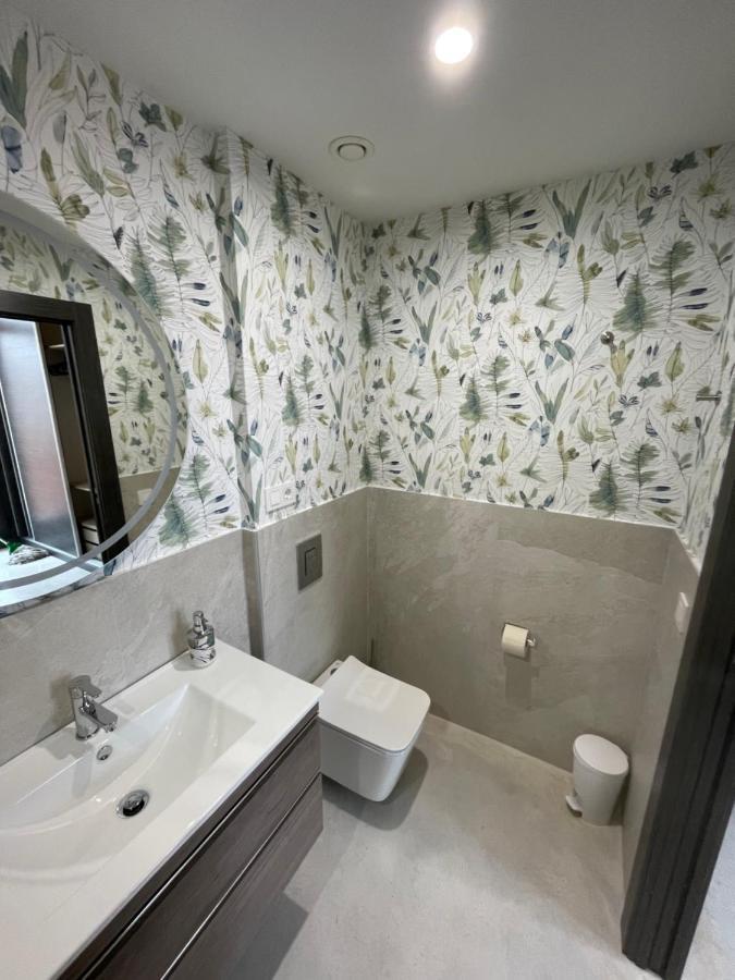 Aljama Burgos Aparthotel Kültér fotó