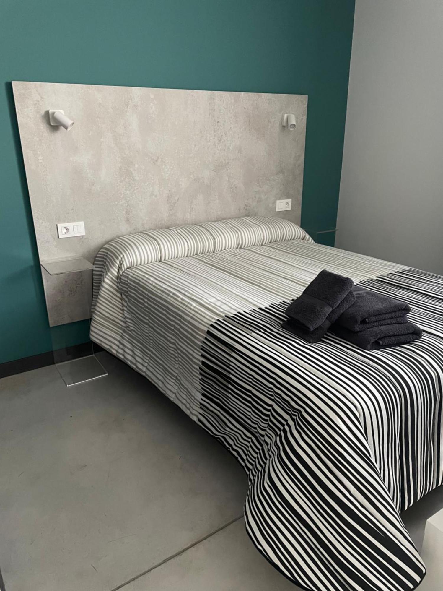 Aljama Burgos Aparthotel Kültér fotó