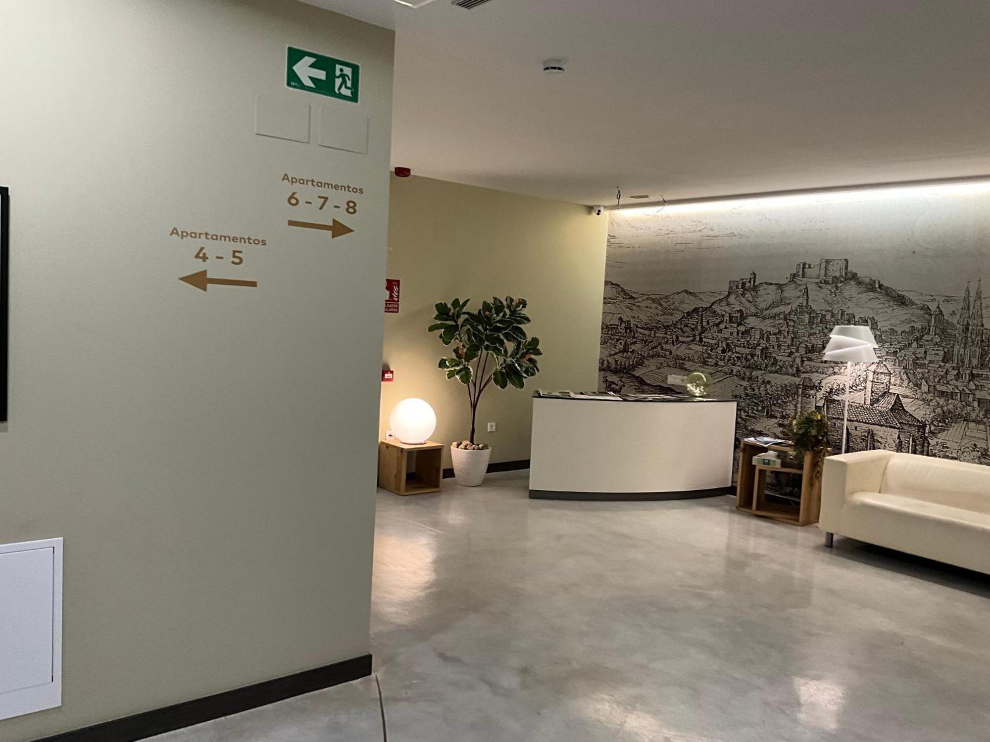 Aljama Burgos Aparthotel Kültér fotó